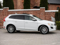 VOLVO XC60 2.4D 163KM R-DESIGN XENON ALU18 PANORAMA SUPER STAN Podzagajnik - zdjęcie 3