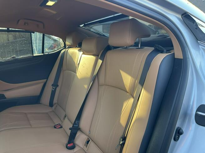 Lexus ES300 EU Omotenashi Hybryda Skóra Kamery360 Pamięć Wentylacja Gliwice - zdjęcie 12