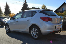 Opel Astra Nawigacja*Klima*Wymieniony Rozrząd* Zadbany*1.4T 120KM Częstochowa - zdjęcie 4