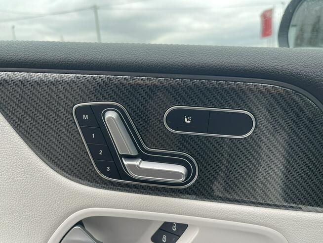 Mercedes B 220 AMG line Automat 4Matic Skóra Kamery360 Pamięć 190KM Gliwice - zdjęcie 11