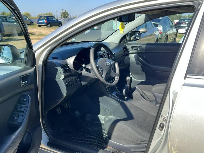 Toyota Avensis 1,8 Benzyna+Gaz 2005r. Tanio-Zamiana! Warszawa - zdjęcie 2