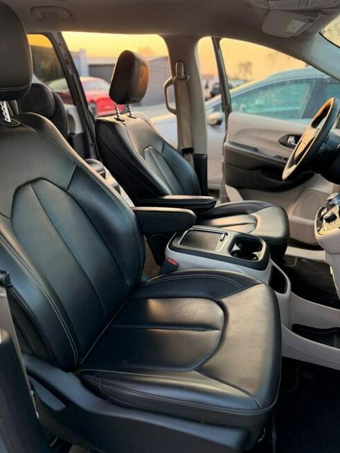 Chrysler Pacifica 7_Osbób_FullLed_LPG_BezWkladu_NiskiPrzebieg_ Rzekuń - zdjęcie 6