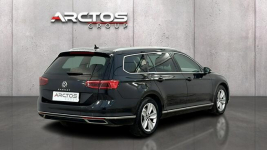 Volkswagen Passat 2.0 TSI Elegance DSG Kombi Warszawa - zdjęcie 5