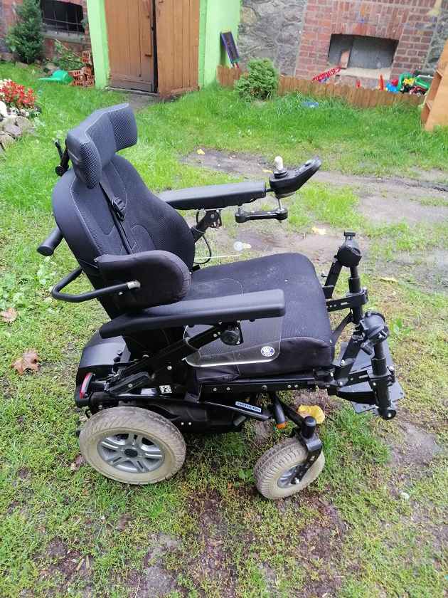 Sprzedam wózek inwalidzki o napędzie elektrycznym Trzcianka - zdjęcie 3