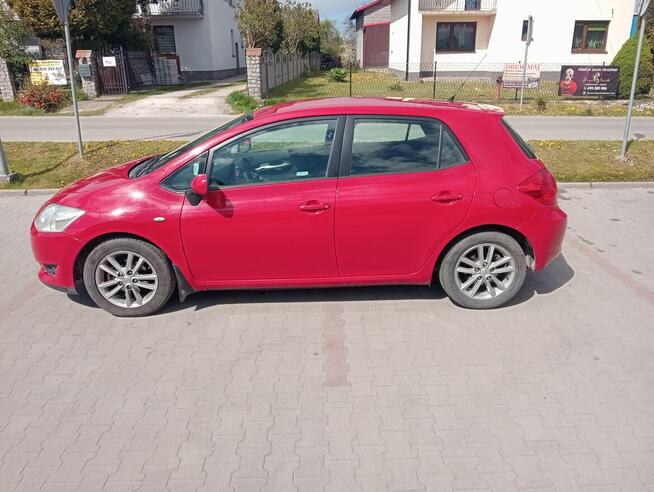 Toyota Auris Kozłów - zdjęcie 2