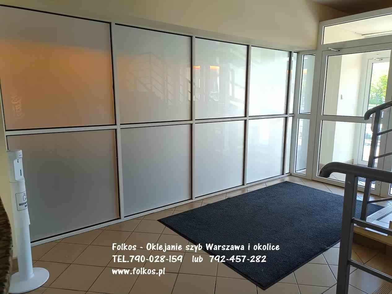 Oklejamy okna łazienkowe Warszawa i okolice -folia 100% prywatności Ochota - zdjęcie 9