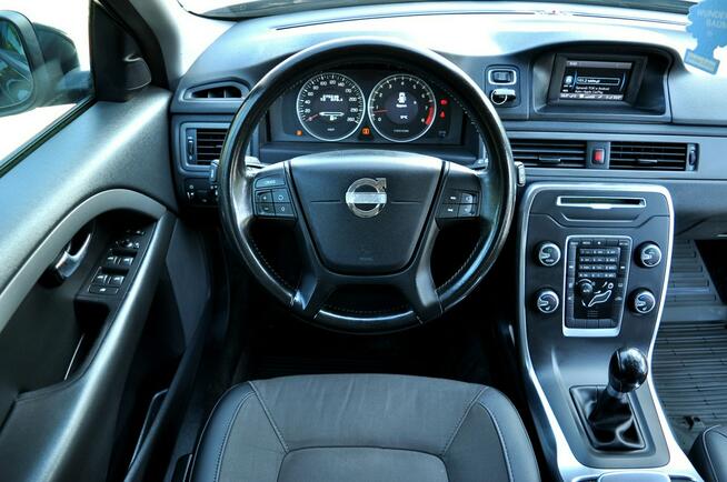 Volvo V70 2.5 Turbo 231KM LIFT Climatronic Grzane Płock - zdjęcie 6