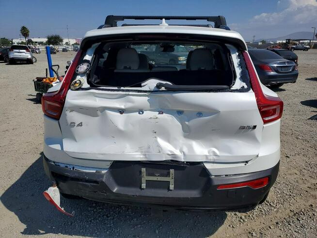 Volvo XC 40 Najwyższa wersja wyposażenia ULTIMATE / AWD / B5 Warszawa - zdjęcie 6