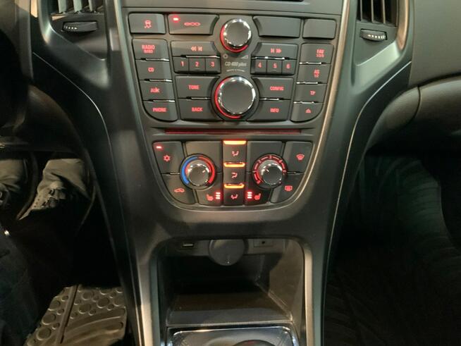 Opel Astra Sadlno - zdjęcie 9