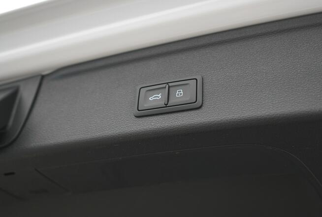 Audi A4 40 TDI 204KM S-Line VirtualPlus  Kamera 360 Nav Kielce - zdjęcie 10