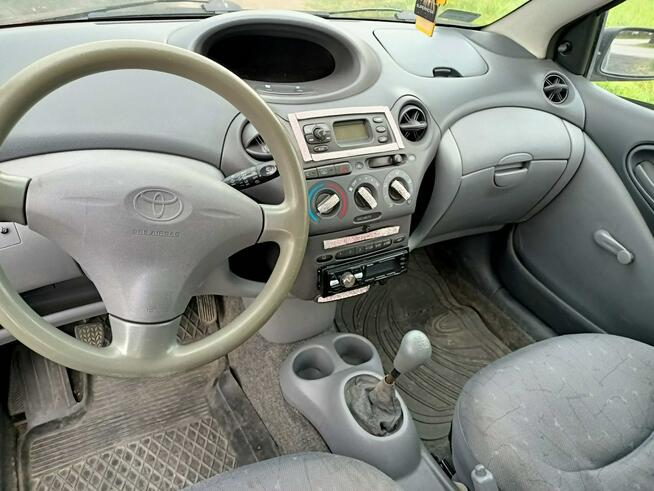 Toyota Yaris 1.0 00r Tarnów - zdjęcie 7