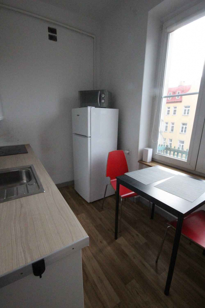 2pok, 42met, okolice Świdnickiej PIWNICA (Wrocław) Stare Miasto - zdjęcie 3