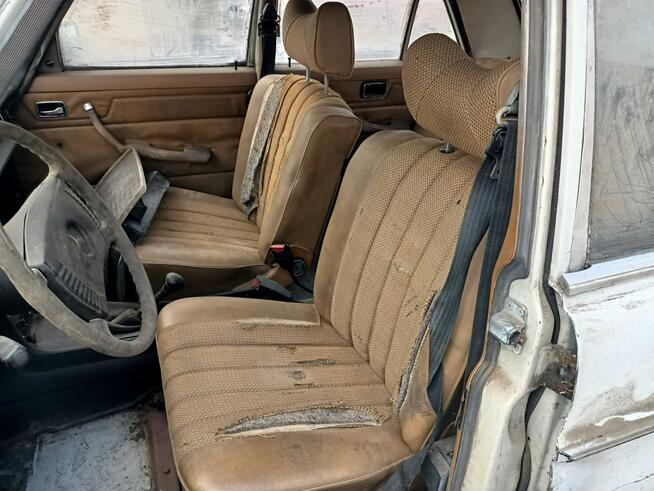 Mercedes W115 2.0D 72r Tarnów - zdjęcie 5