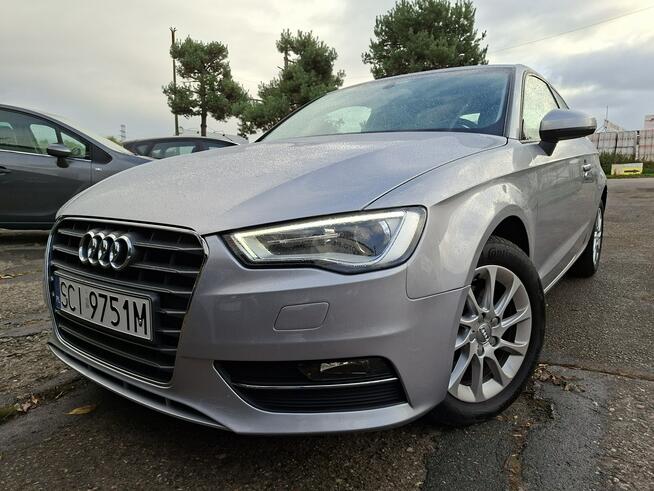 Audi A3 Klimatronic 2-stref, Podgrz. fotele, Navi, PDC, Bi-Xenon, Hak Cieszyn - zdjęcie 2