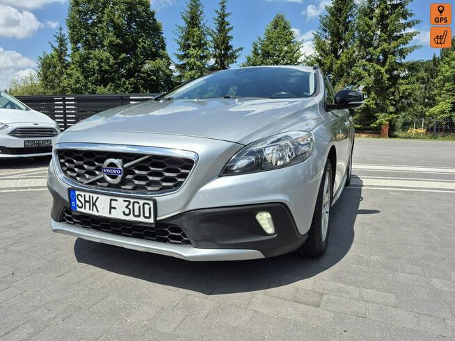 Volvo V40 1.6 115km CROSS CANTRY navi  chromy Drelów - zdjęcie 1