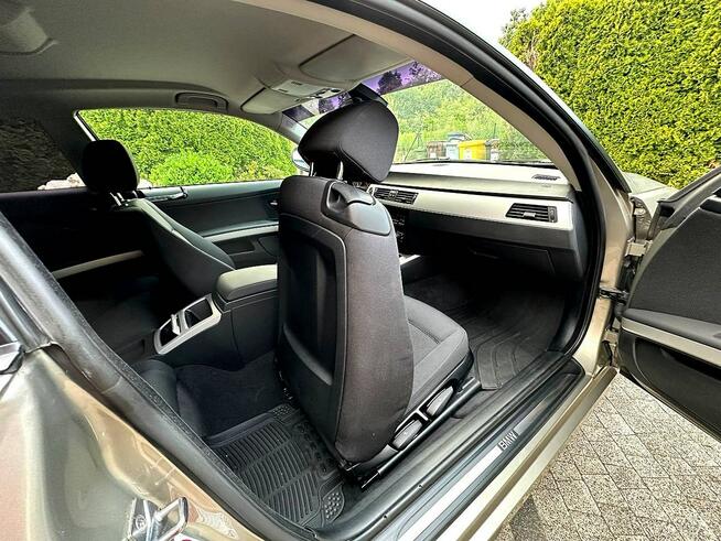 BMW 3 e92 2.0 143KM Coupe Po Lift Niski Przebieg Piękny Stan Opłacona Wrocław - zdjęcie 11