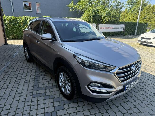 Hyundai Tucson 1,7 CRDi 116KM  Klimatronik  Kamera  Navi Orzech - zdjęcie 3