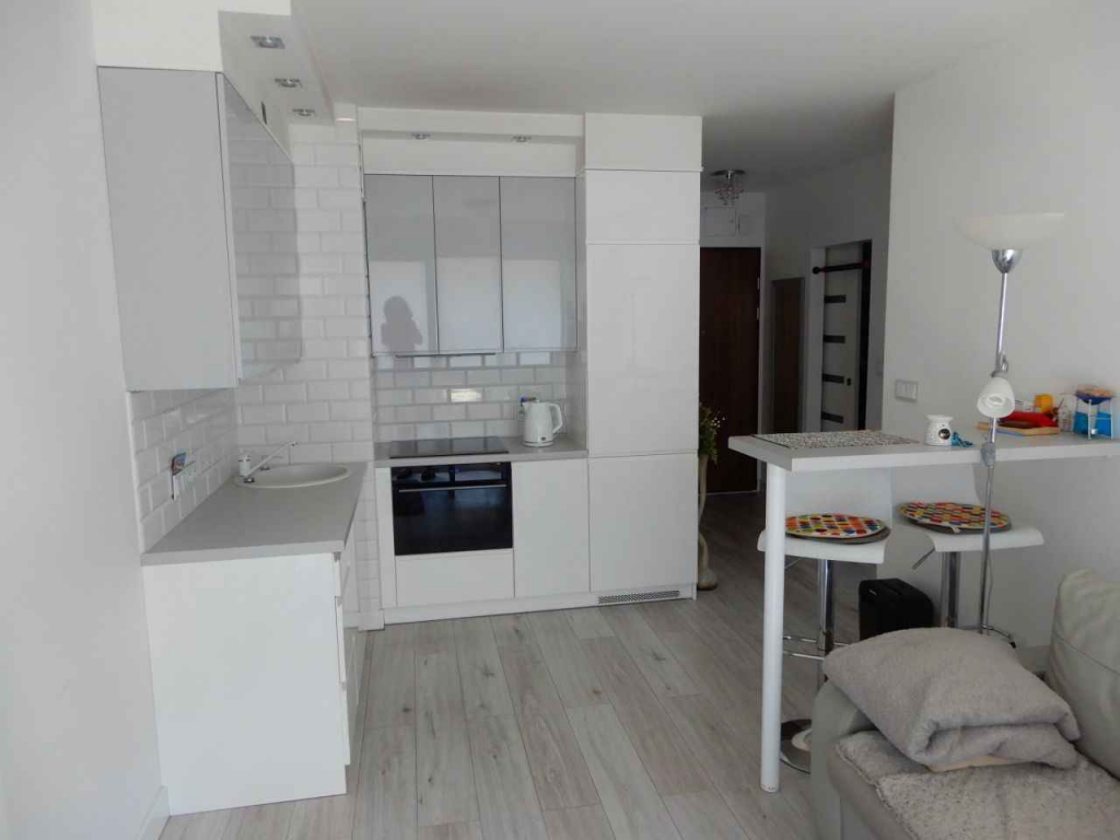 1pok, 39met, Okolice Brzozowej BALKON/WINDA/2016 (Wrocław) Krzyki - zdjęcie 1