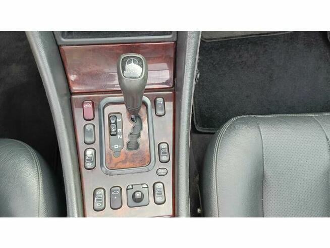 CLK320 3.2l 218KM * Klimatyzacja * Skóra * Podgrzewanie fote Warszawa - zdjęcie 8