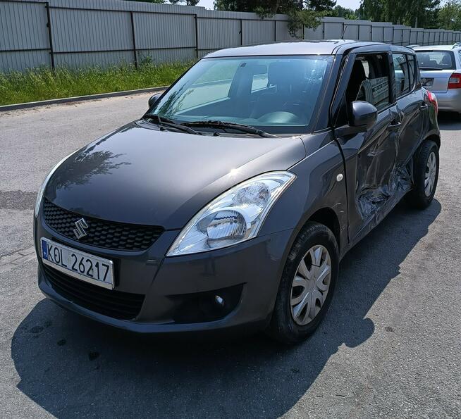 Suzuki Swift 1.2 Premium Piekoszów - zdjęcie 8