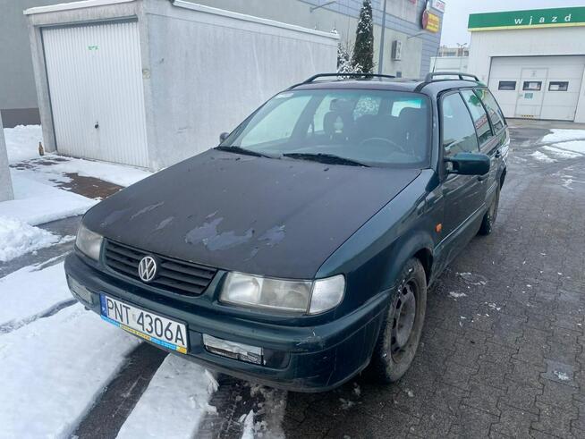 Volkswagen Passat Hak - 1.9 90 KM - 1994r Głogów - zdjęcie 1