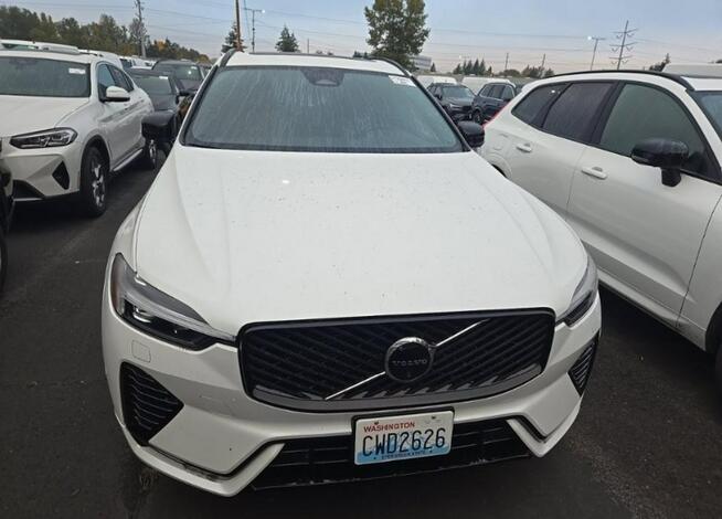 Volvo XC 60 Bogata wersja wyposażenia / AWD / B5 Wrocław - zdjęcie 2
