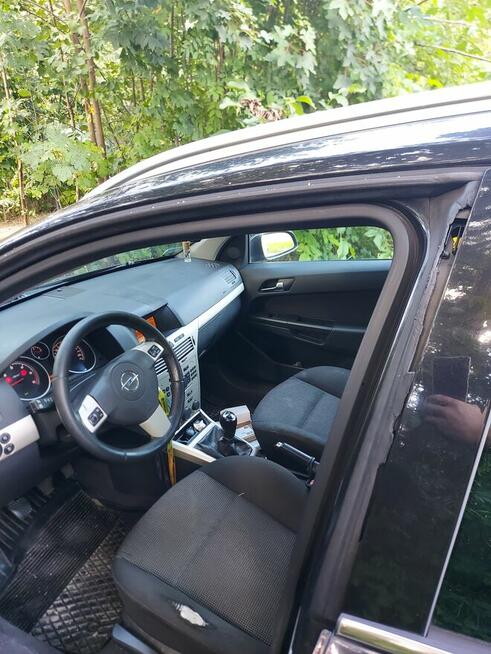 Opel Astra H kombi Bielsko-Biała - zdjęcie 8