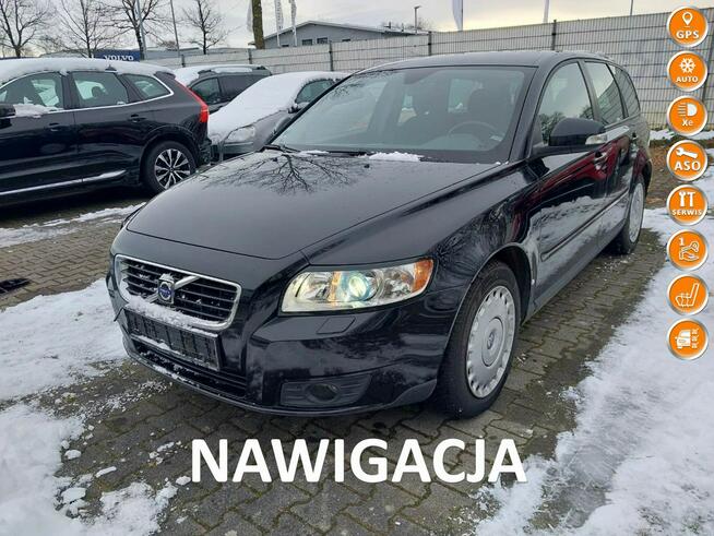 Volvo V50 Kinetic 2.0D 136km XENON navi HAK serwis BEZWYPADKOWY 2010 Tychy - zdjęcie 1