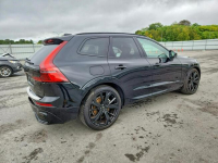 Volvo XC 60 Najwyższa wersja wyposażenia ULTRA / AWD / B5 Tarnów - zdjęcie 4