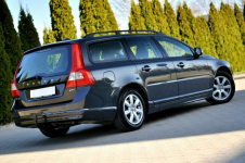 Volvo V70 2.5 Turbo 231KM LIFT Climatronic Grzane Płock - zdjęcie 4