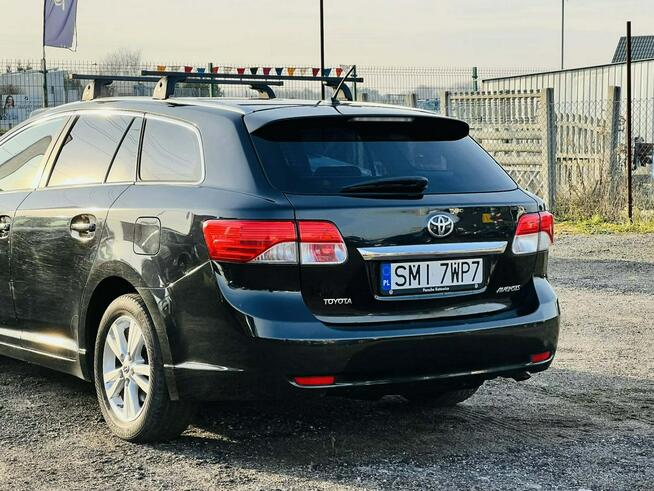 Toyota Avensis 2.0 D-4D • 2012 • 124 KM • Kombi Mikołów - zdjęcie 12
