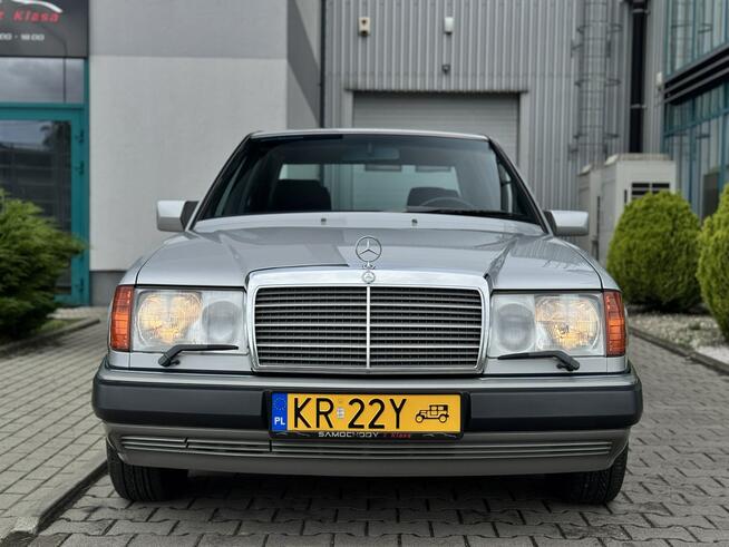 Mercedes W124 300E 4-MATIC, Japonia, 64 000 km! Pełna dokumentacja. Węgrzce - zdjęcie 2