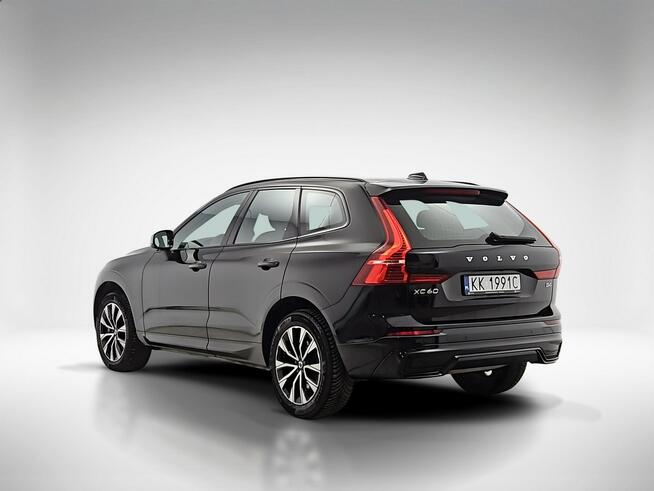 Volvo XC 60 B4 B Plus Dark aut ! Z Polskiego Salonu ! Faktura Vat ! Warszawa - zdjęcie 3