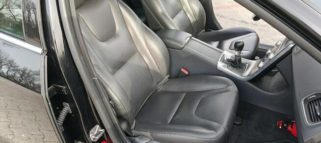 Volvo V60 2.0 D3 5-Cylindrów Lift Led Navi Skóra Parktronik Płock - zdjęcie 7
