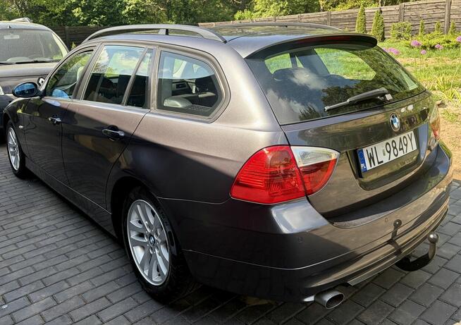 BMW 318i - całe ORYGINAŁ LAKIER - udokumentowany przebieg Legionowo - zdjęcie 1