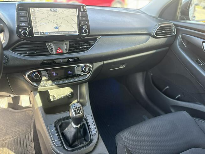 Hyundai i30 Bogaty Model Poznań - zdjęcie 8
