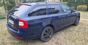 Skoda Oktavia II Kombi 2.0 Lift 4x4 2010 160KM Trzebiel - zdjęcie 9