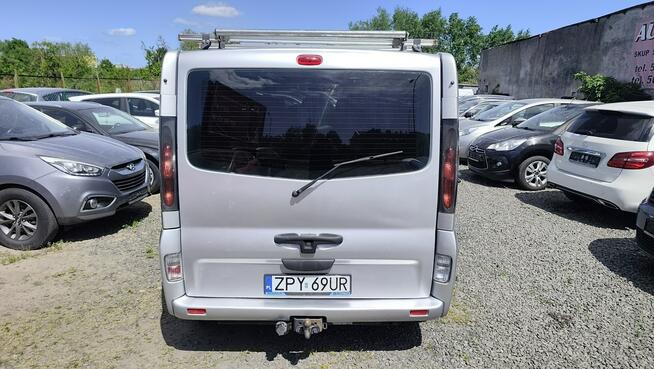 Opel Vivaro Rej .PL / 7-osob./Ładny Szczecin - zdjęcie 6