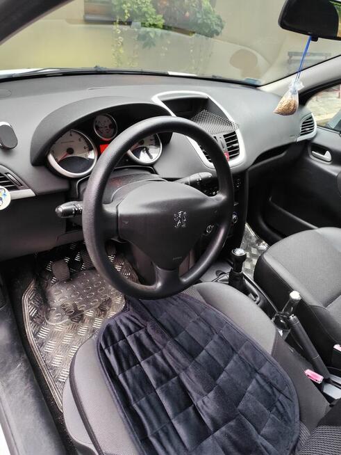 Peugeot 207 1.4 benzyna 2010r. Komplet opon okazja! Bochnia - zdjęcie 12