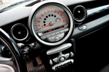 Mini ONE 1,4 95KM Klima Płock - zdjęcie 12