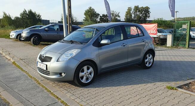 Toyota Yaris 9 poduszek/klima/2 kpl.kół Przyszowice - zdjęcie 2