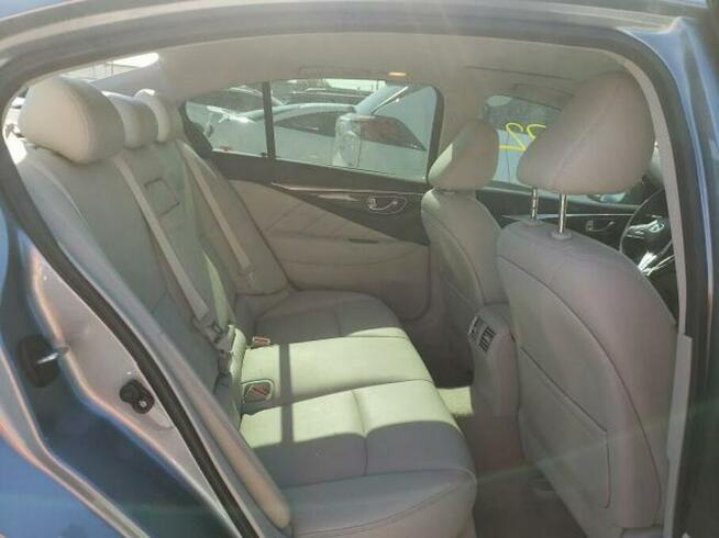 Infiniti Q50 2019, 3.0L, Luxe, po gradobiciu Warszawa - zdjęcie 6