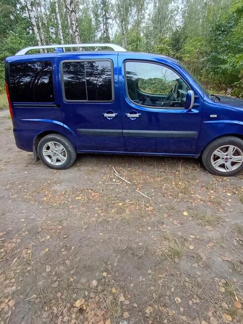 Sprzedam samochód Bielany - zdjęcie 3