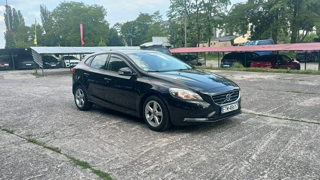 Volvo V40 serwisowane, bardzo dobry stan Tomaszów Mazowiecki - zdjęcie 8