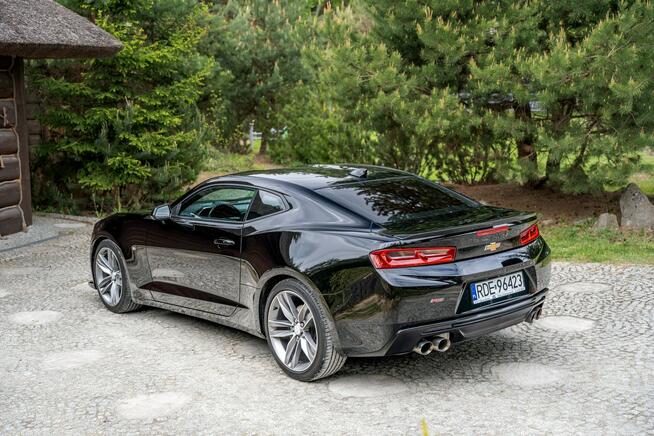 Chevrolet Camaro RS Coupe 2LT / 3.6 V6 335KM / RWD / 2018 Ropczyce - zdjęcie 2