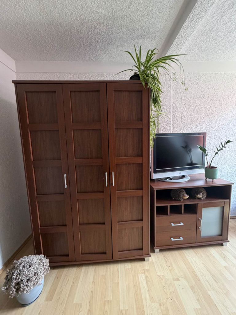 Praktyczny Komplet Mebli Pokojowych Gryfów Śląski - zdjęcie 3