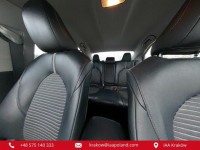 TOYOTA CAMRY SE 2019 / 2.5L / V4 / 206 KM Kraków - zdjęcie 9
