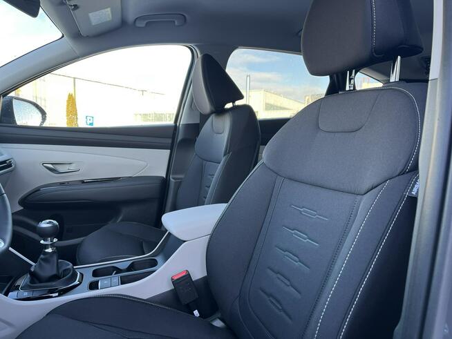 Hyundai Tucson w wersji Smart+LED jasna tapicerka Piła - zdjęcie 11
