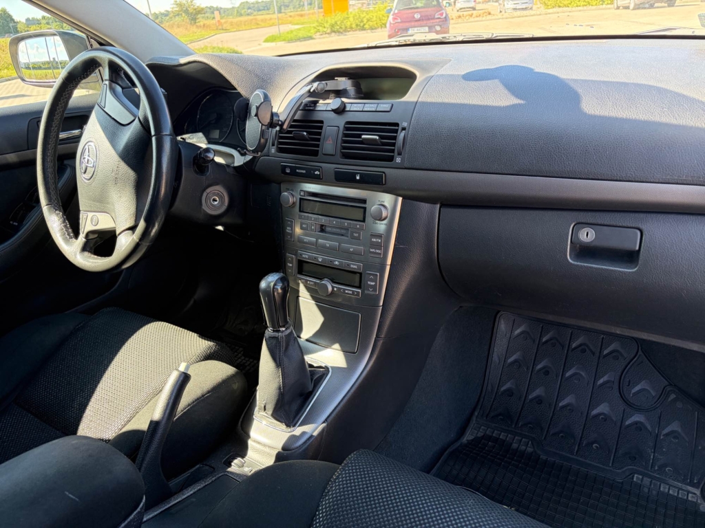 Toyota Avensis 2005 Koszalin - zdjęcie 7