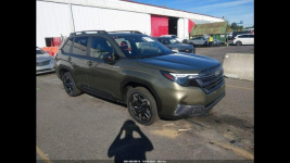 Subaru Forester Bogata wersja wyposażenia / AWD / niski przebieg